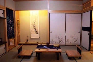 Table Japonaise + 2 chaises