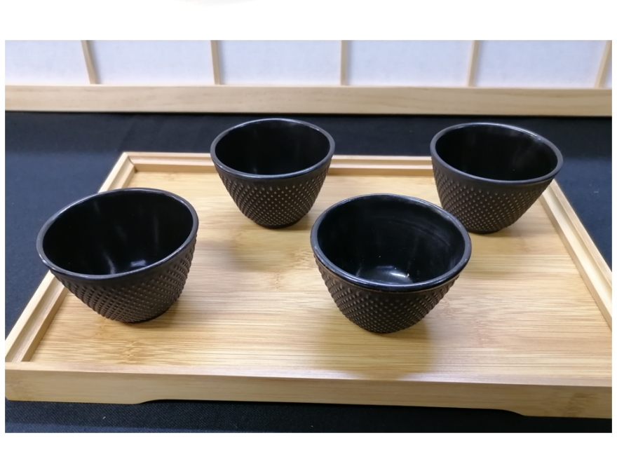 Tasse en fonte par 2